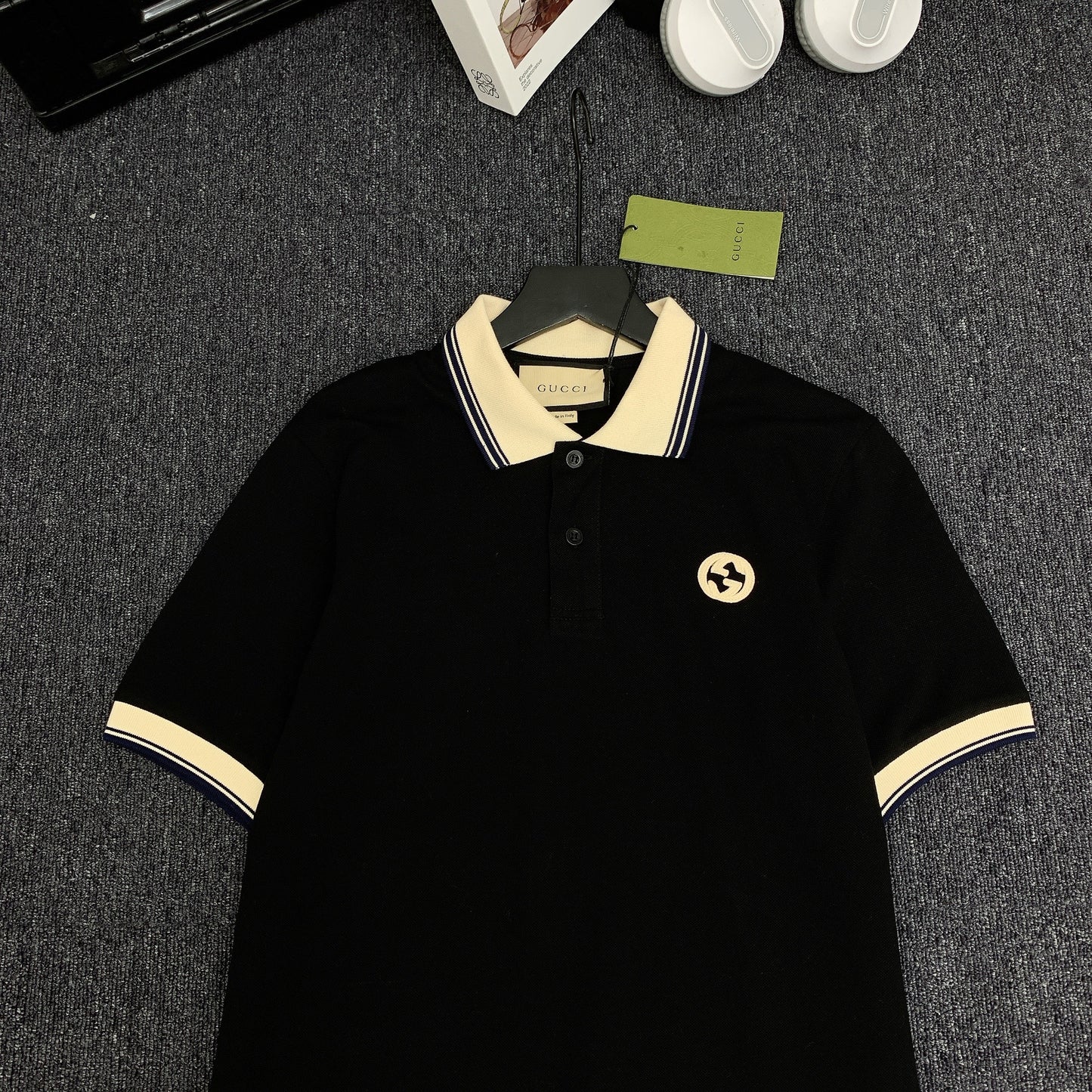 "COTTON POLO SHIRT WITH INTERLOCKING G "