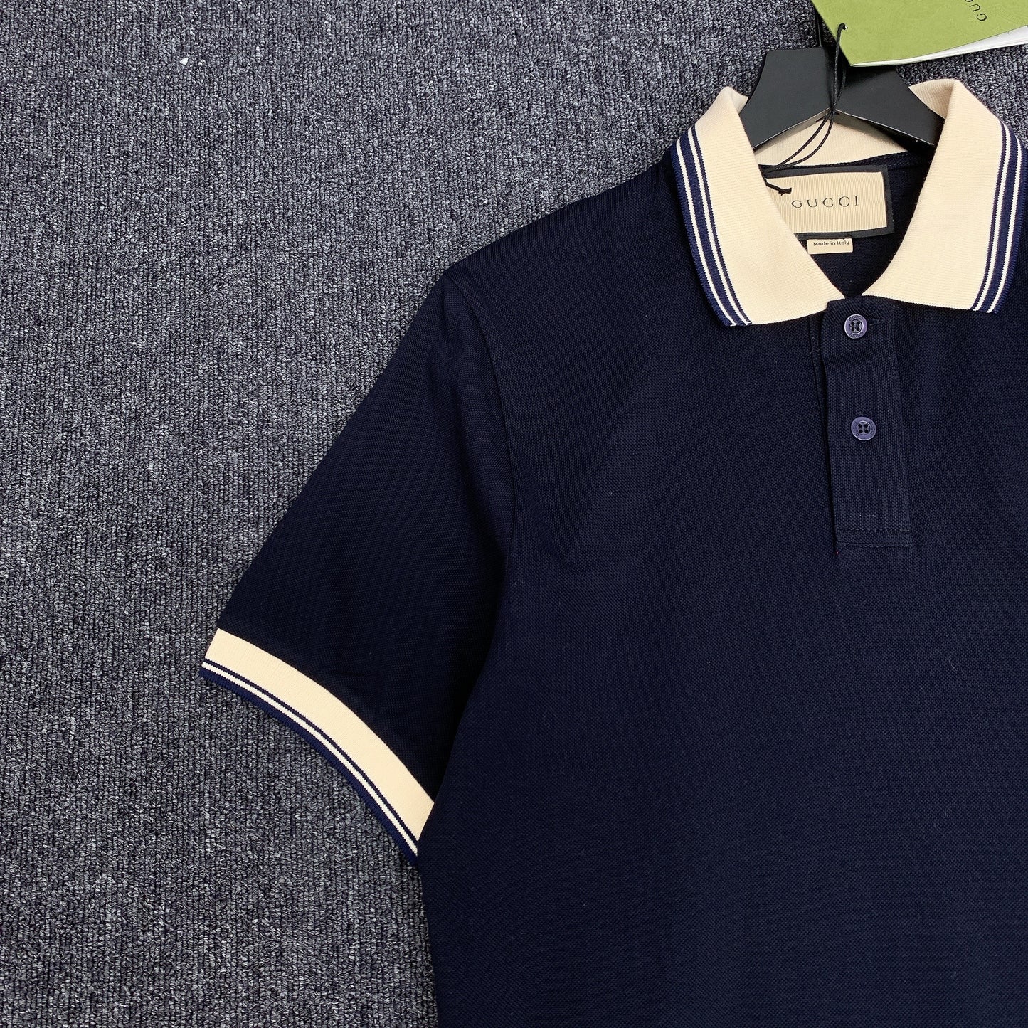 "COTTON POLO SHIRT WITH INTERLOCKING G "