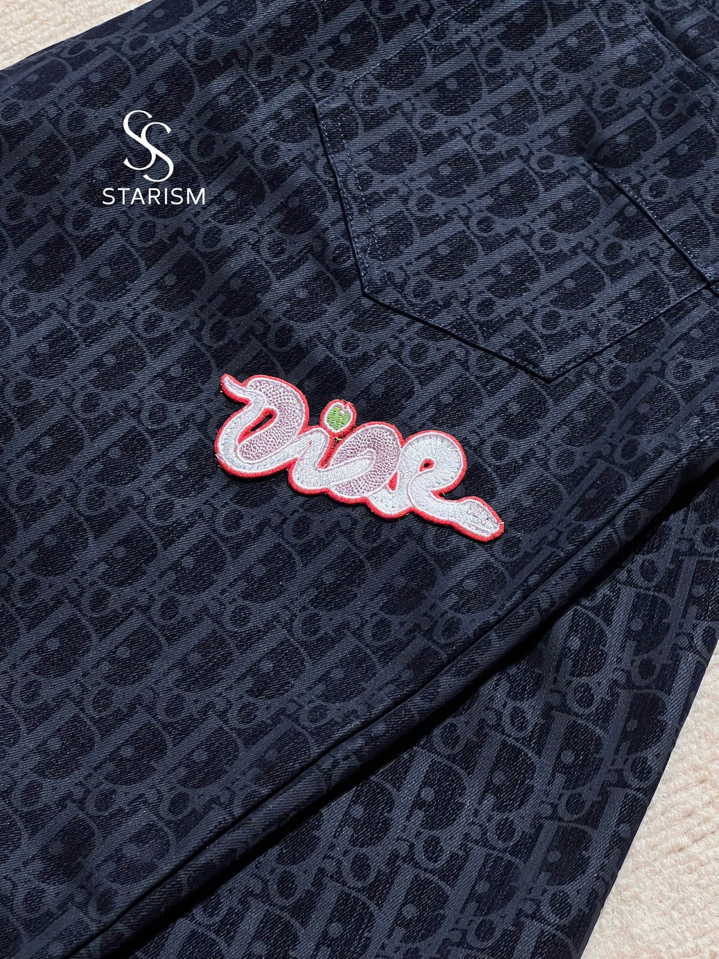 DIOR AND KAWS Oblique Heritage Jeans