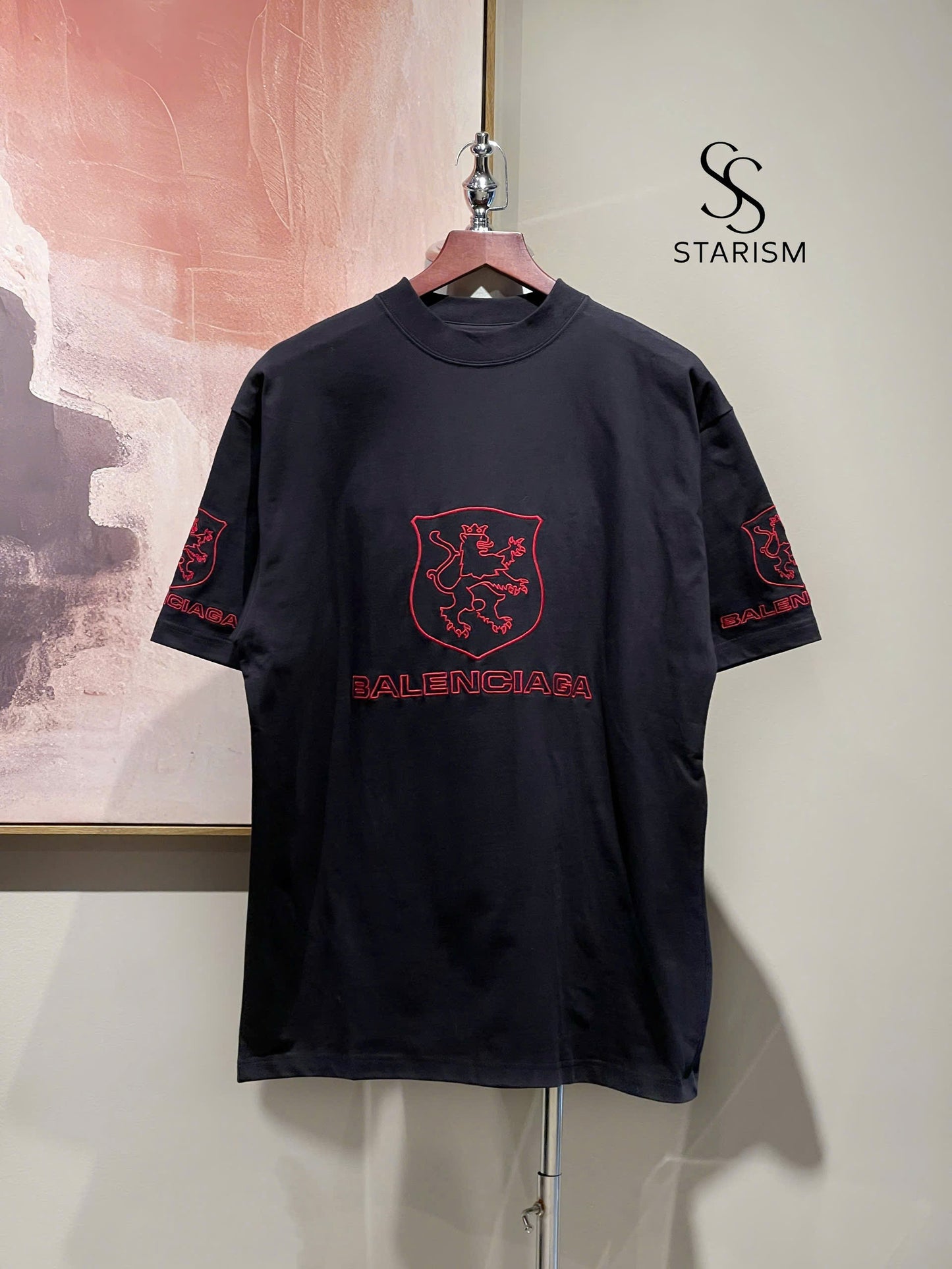 Men's Lion Club T-shirt Oversized in Black/red